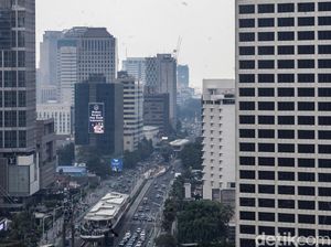 IMF Pangkas Proyeksi Ekonomi RI Jadi 5% di 2026