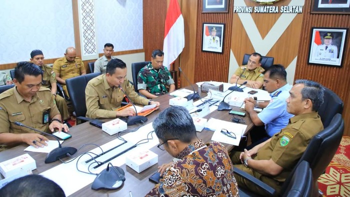 Rakor pembahasan bantuan untuk Aceh, Sumut, dan Sumbar.
