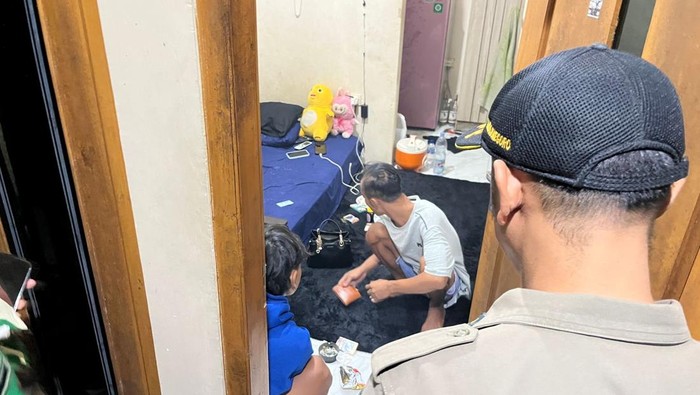 Razia kamar kos di Bojonegoro