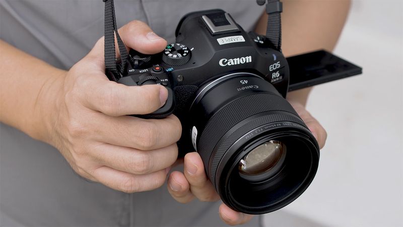Review Canon EOS R6 Mark III