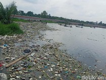 Air Danau Siombak Meluap, Sampah Menumpuk