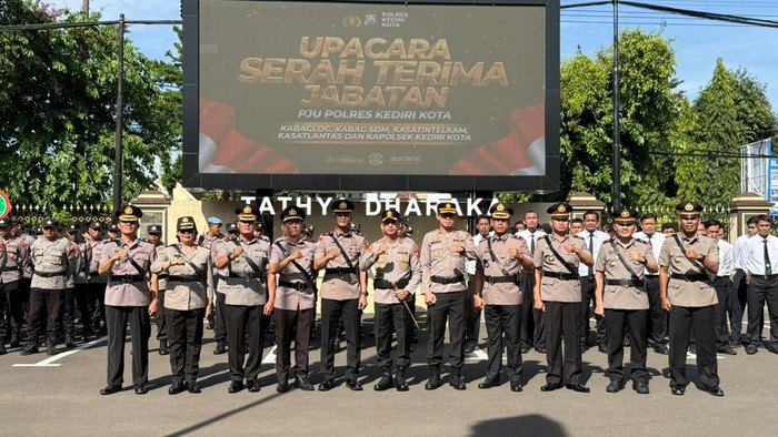 Sertijab Jabatan di Polres Kediri Kota
