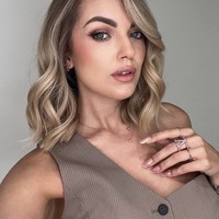 “Aku merasa seseorang ada di tangga gedungku,” demikian isi pesan tersebut sebelum ia menghilang. Foto: dok. Instagram @badgalfani