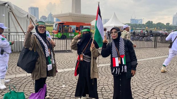 Suasana Monas jelang Reuni 212, Selasa (2/12/2025) pukul 17.00 WIB (Wildan/detikcom)