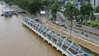 Proyek lanjutan ruang publik ikonik ini diharapkan semakin memperindah wajah kota sekaligus memperbaiki kualitas kawasan tepian sungai. ANTARA FOTO/M Risyal Hidayat