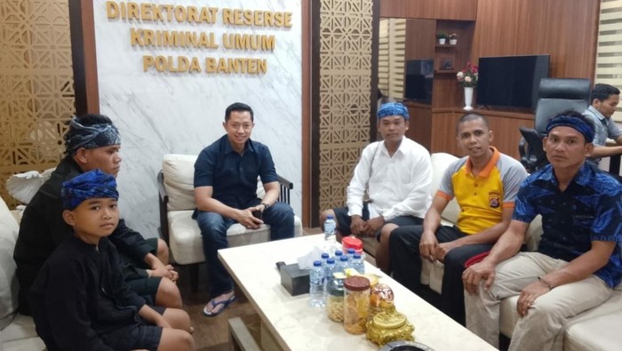 Tokoh adat Baduy sambangi Polda Banten