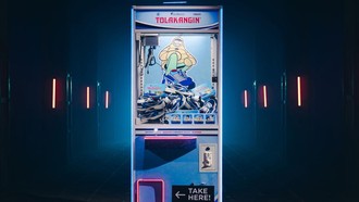 Tolak Angin, Brodo, dan Tahilalats Hadirkan Sneaker Ace Neptune Swift Blue