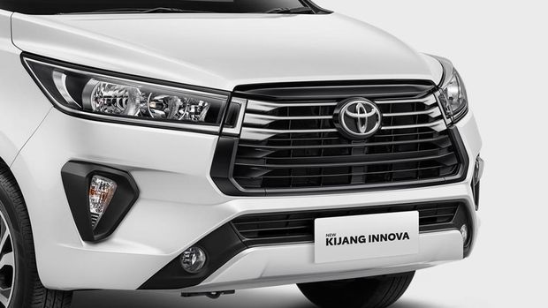 Toyota-Astra Motor resmi meluncurkan Toyota Kijang Innova Reborn terbaru, (2/12/2025). Mobil ini mendapat pembaruan di eksterior dan interiornya.