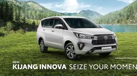 Soal spesifikasinya, Innova Reborn tidak berubah. Di balik kapnya, Kijang Innova Reborn menggunakan mesin berkode 2GD FTV empat silinder segaris 16 katup DOHC dengan VNT Intercooler. Mesin diesel Innova berkapasitas 2.393 cc. Tenaga maksimalnya mencapai 149 PS pada 3.400 rpm dengan torsi maksimal 342,2 Nm yang tersedia pada rentang 1.200-2.800 rpm. Tersedia pilihan transmisi otomatis dan manual. Foto: Dok. Toyota