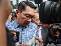 Ridwan Kamil Akui Banyak Khilaf dan Dosa ke Atalia