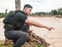 8 Artis Kasih Bantuan Langsung ke Korban Banjir di Sumatera