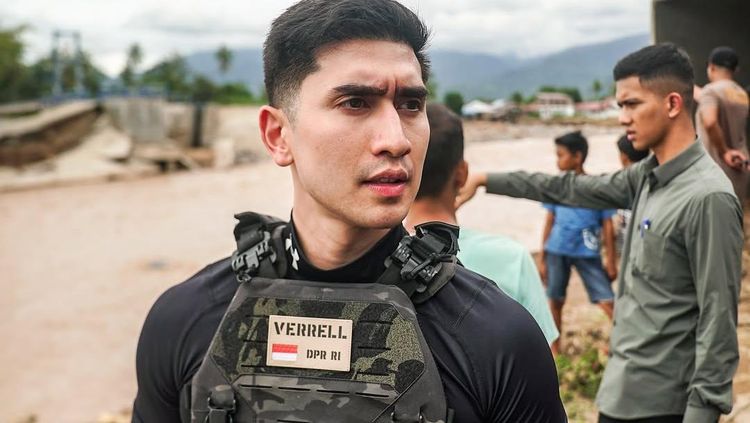 Klarifikasi Verrell Bramasta Pakai Rompi Taktis ke Lokasi Bencana