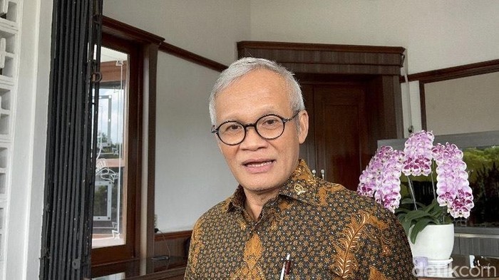 Wakil Ketua Komisi II DPR RI Aria Bima di Kota Sukabum