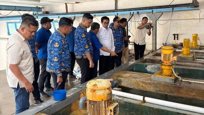 Wakil Wali Kota Banda Aceh Afdhal Khalilullah melakukan inspeksi mendadak (sidak). (dok. Pemkot Banda Aceh)