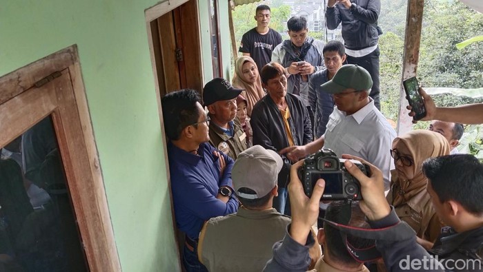 Wali Kota Bandung Farhan