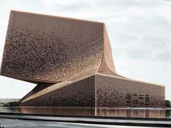 Bangunan dengan Desain Aneh yang Bikin Mata Terbelalak