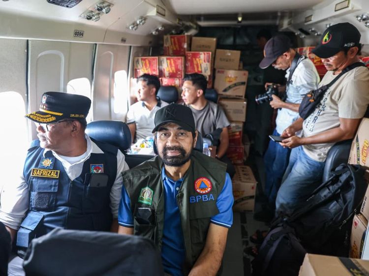 Bantuan Banjir Aceh Dipercepat Lewat Bandara Rembele