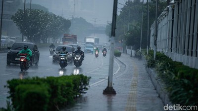 BMKG Imbau Waspada Puncak Musim Hujan