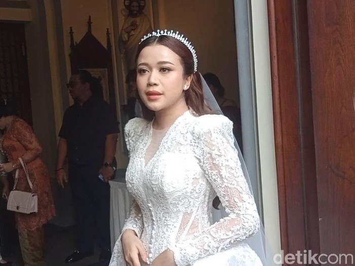 Brisia Jodie Anggun Pakai Gaun Nikah Klasik Terinspirasi Kate Middleton