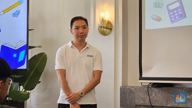 Chief Operating Officer OVO, Eddie Martono. (CNBC Indonesia/Intan)
