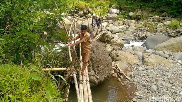 Desa Sidomulyo di Kecamatan Lebakbarang, Kabupaten Pekalongan, Rabu (3/12/2025).