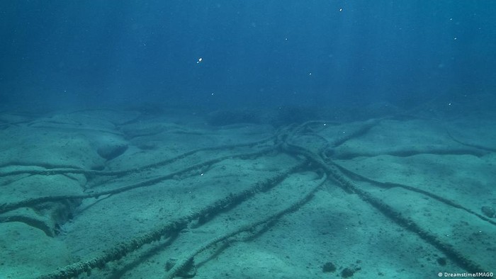Kabel Data Bawah Laut AS-Asia Rentan Disabotase?