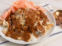 Wah! Vincent, Desta, dan Enzy Spill Bakmi hingga Ketoprak Favorit