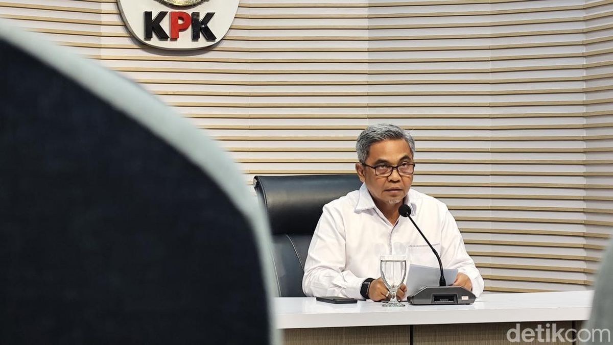 Ketua KPK Bicara Masa Depan Tanpa Korupsi: Dimulai dari Ruang Kelas? — INDONESIA — ERYU PROJECT