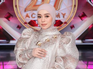 Lesti Kejora Tetap Syuting di Tengah Kehamilan