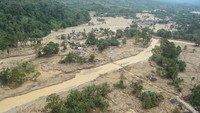 Seskab: Selain Cuaca Ekstrim, Kerusakan Lingkungan Perparah Banjir Sumatera