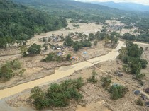 Seskab: Selain Cuaca Ekstrim, Kerusakan Lingkungan Perparah Banjir Sumatera