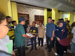 Kunjungi Tapteng, Menteri ESDM: Beli BBM di SPBU Tanpa Barcode di Aceh-Sumbar