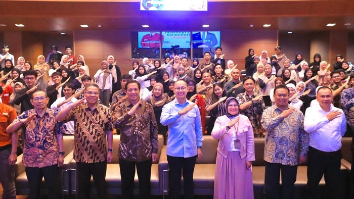 Dialog di UPI Bandung, Eddy Soeparno Terima Aspirasi soal Kurikulum Iklim