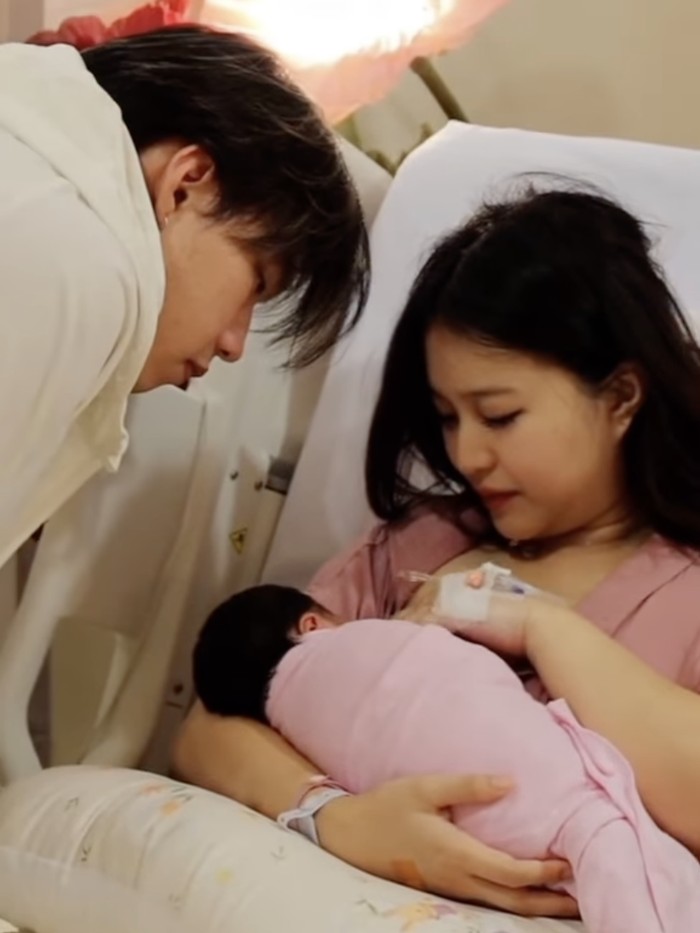 Kondisi Nita Vior usai melahirkan.
