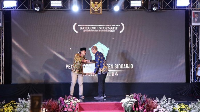 Desa di Sidoarjo Raih Predikat Menuju Informatif