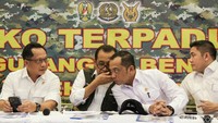 BNPB memperbarui data rekapitulasi terdampak bencana banjir dan longsor di Provinsi Aceh, Sumatera Utara, dan Sumatera Barat. BNPB mengungkapkan, pada 3 Desember 2025 sore, korban meninggal dunia tembus 807 jiwa. Data ini dilihat di website resmi BNPB pukul 15.05 WIB, Rabu (3/12/2025).