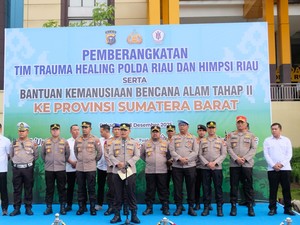 Bantuan Tahap II Polda Riau Meluncur ke Sumbar: Sembako, Tangki Air dan Alat Berat