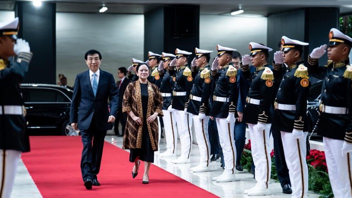 Puan-Ketua MPR China Bertemu, Bahas Bencana Alam hingga Konflik Global