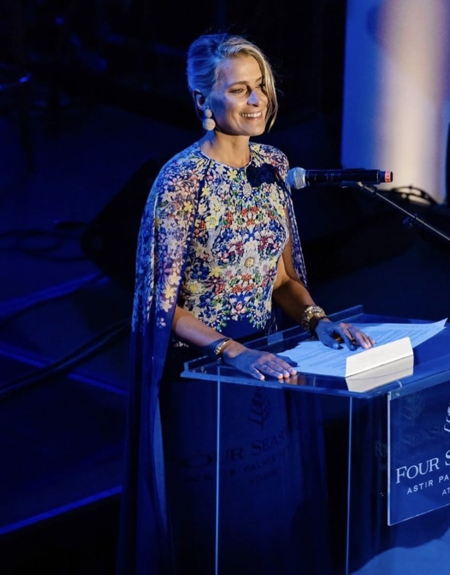 Setelah cerai, Tatiana memilih tetap tinggal di Yunani. Wanita 45 tahun itu tetap merasa bahwa Yunani adalah ‘rumahnya’.  Foto: dok. Instagram @tatianablatnik