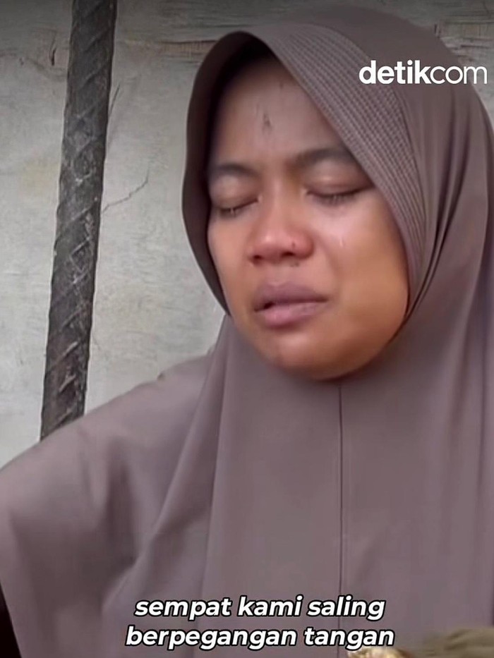 Perjuangan Ibu di Sumbar Terus Peluk Anak Saat Terseret Banjir Bandang