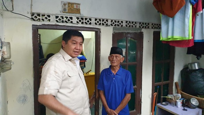 Rumah 3x4 di Menteng yang Dihuni 11 Orang Mulai Dibangun Ulang