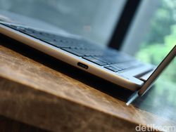 Tecno Megabook S14, Laptop Rp 13 Jutaan Layar OLED Berat 800 Gram