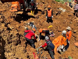 3 Korban Longsor di Tapteng Ditemukan Tewas