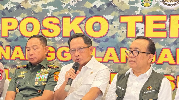 Kata Mendagri soal Kabar Kepala Daerah Menyerah Tangani Bencana Sumatera