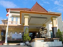 UT Ternate Buka Akses Kuliah Negeri Terjangkau untuk Warga Maluku Utara