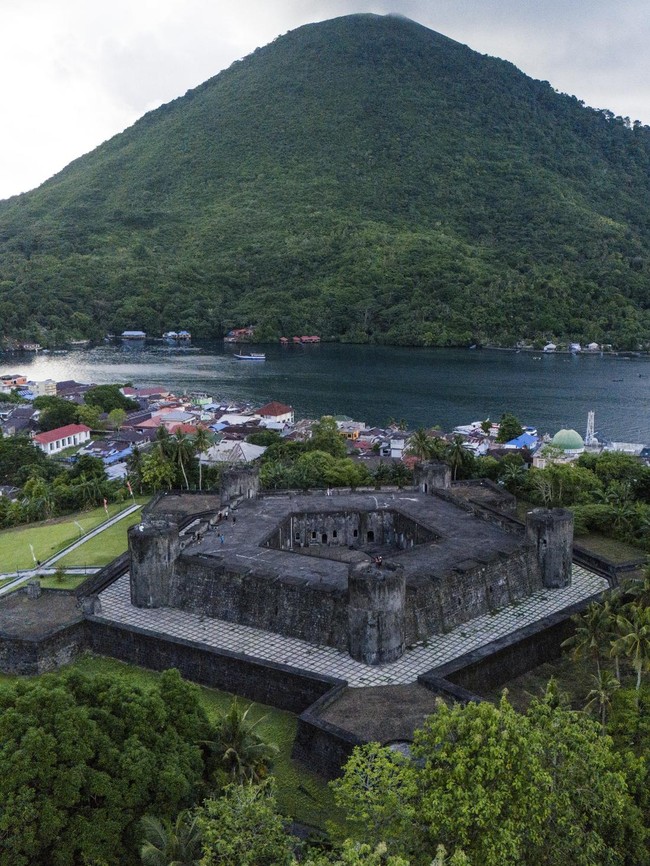 Benteng Belgica Ramai Dikunjungi, Wisata Sejarah Banda Neira Kian Diminati