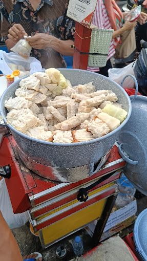 Siomay Legendaris di Jakarta Timur