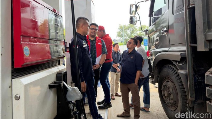 Gubernur Sumsel Klaim Aturan Isi Solar dalam Kota Bikin Lalu Lintas Lancar