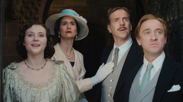 Fackham Hall (2025).