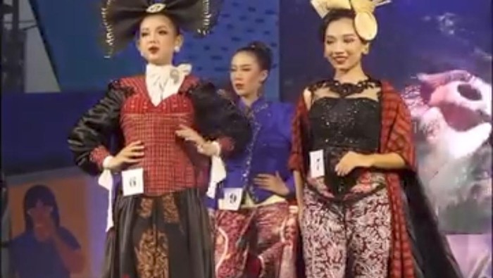 Unjuk Kreativitas di Gebyar EKRAF 2025 Indramayu